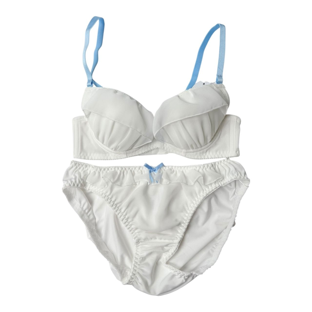 White and blow bow Japanese Bra + Underwear Set UK 30A  