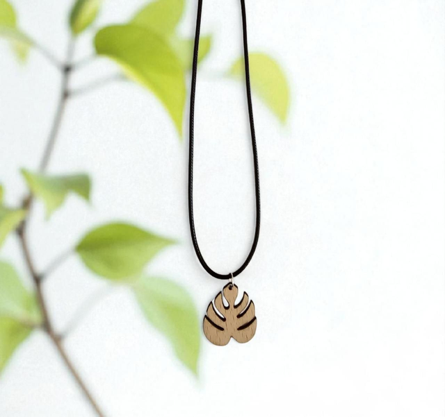 Pendentif Monstera