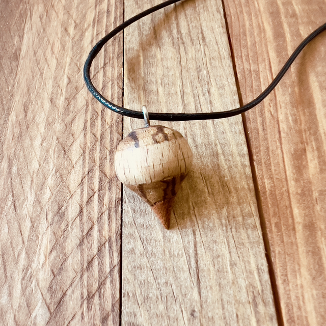 Collier goutte  