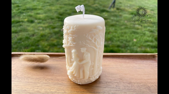 Bougie moulée - Couple dans la forêt