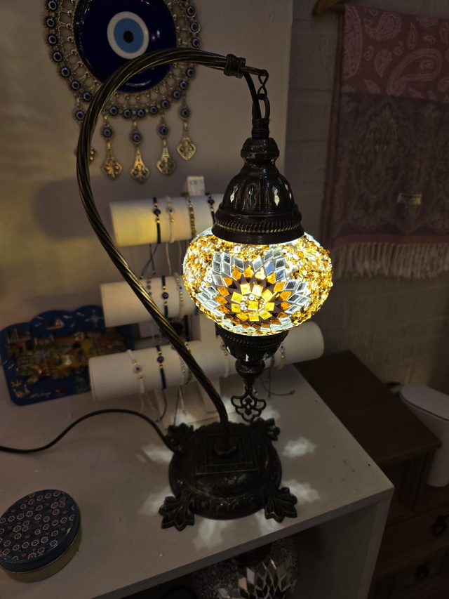 Medium Mosaic Swanneck Table Lamp