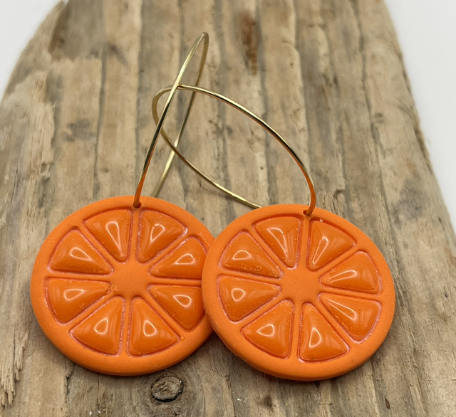 Orange slices with large hoops