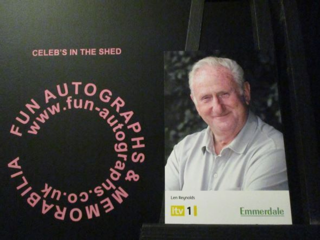 Peter Martin (Len Reynolds) Original Emmerdale Yellow &amp; White Itv1 Logo Cast Card