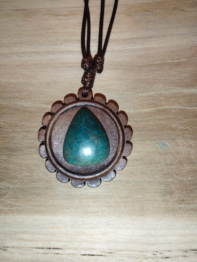 Pendentif en chrysocolle 