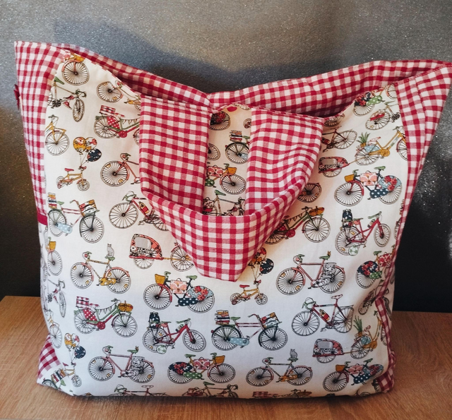 sac fourre-tout (plage, courses...) en stock 