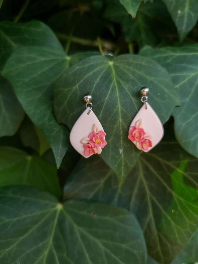 Collection Florale Jardin de Corail - Boucles d&#039;oreilles Coline