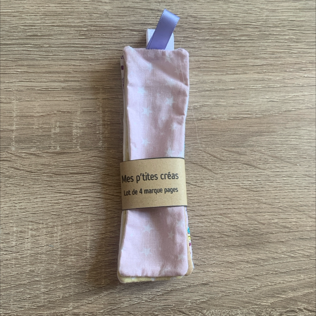 Lot de 4 marque pages en tissu
