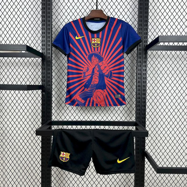 Conjunto camiseta + pantalón NIÑOS Barcelona ONE PIECE - 25-26