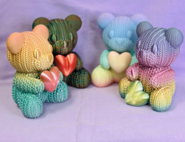 Ourson avec coeur motif laine