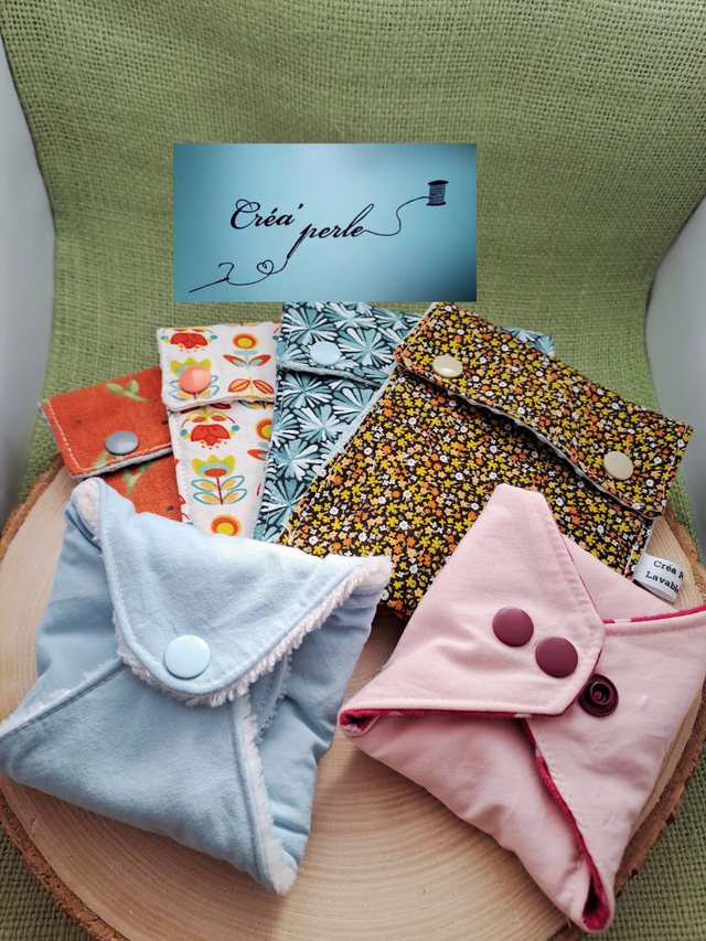 Pochette pour transport de serviette hygiénique