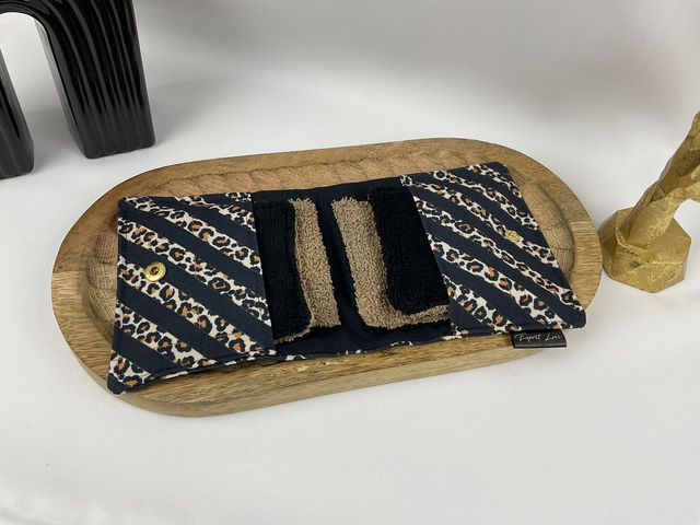 Étui à lingettes & ses 4 lingettes – motif Léopard Rayé