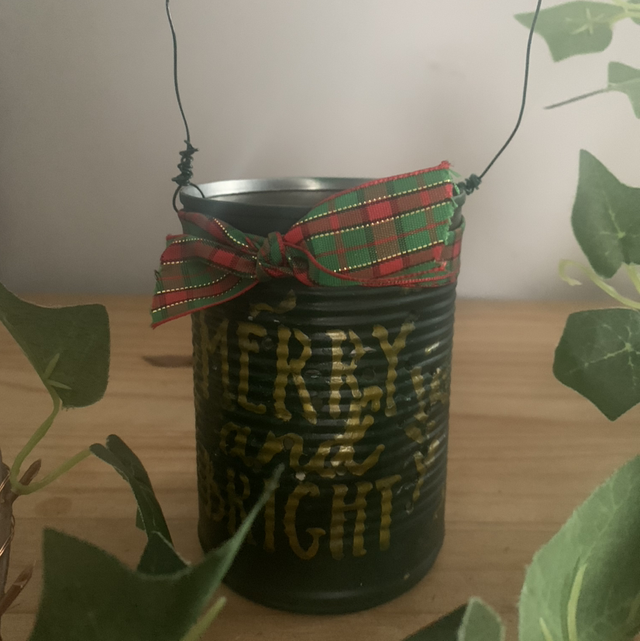 ‘Merry and Bright’ tin can lantern