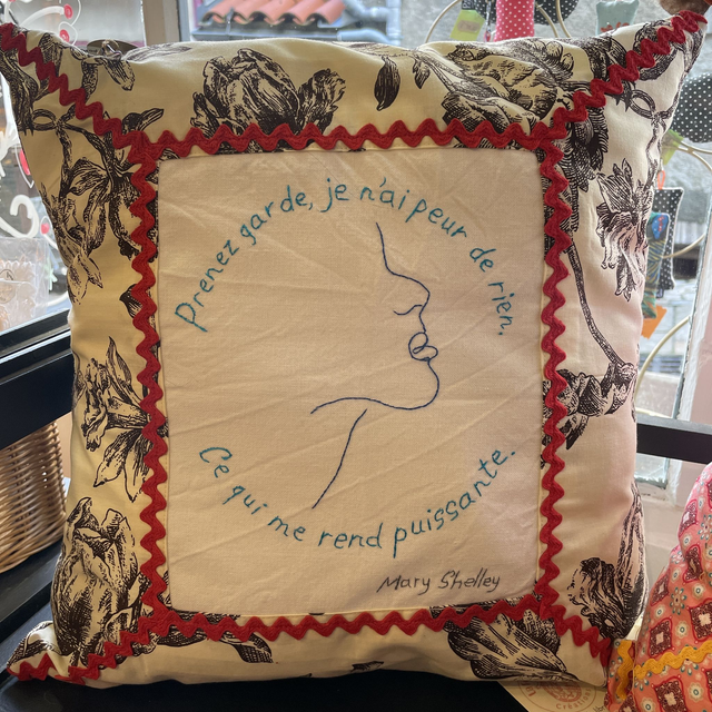 Coussin Brodé Mary