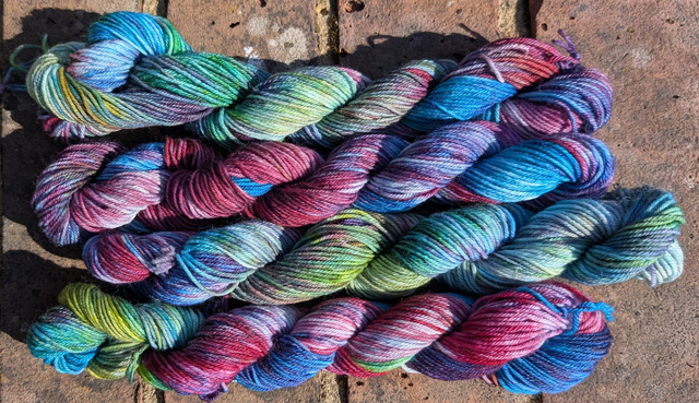Limited Edition Merino/Nylon Mini Skein Coral Reef