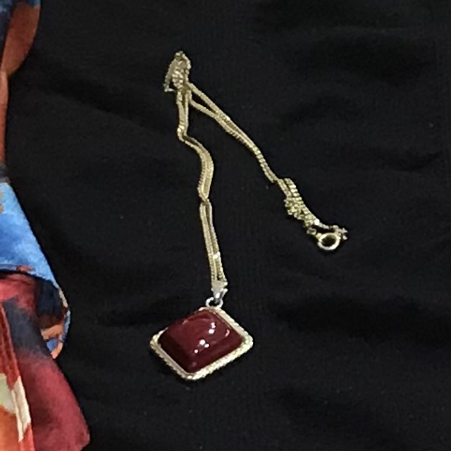 Red Pendant Necklace- NEC97