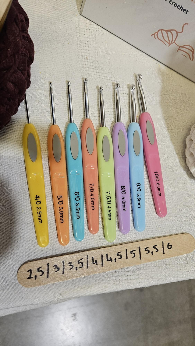 Lot de 8 crochets ergonomique 