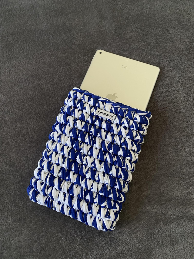 iPad & laptop sleeve | Pochette iPad & ordinateur