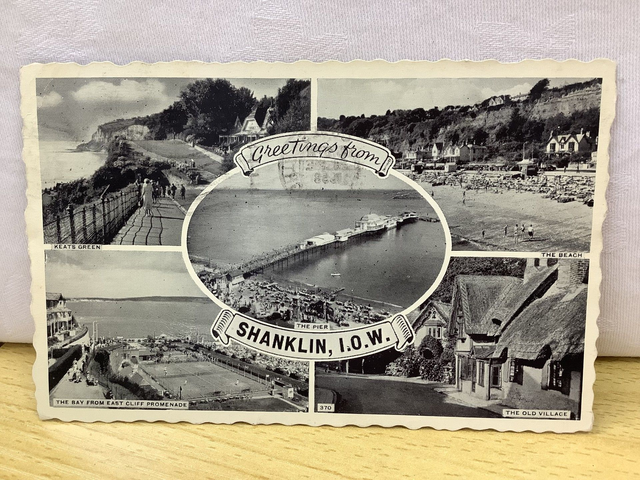 Shanklin, Isle of Wight Greetings from, Posted 1958 Multiview unbranded vintage postcard. Our Ref No. R783 £2.50