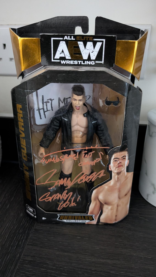 AEW Signed Unrivaled Series 4 Sammy Guevara #30 Figure with SWAU Authentication 