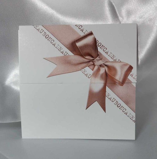 La carte cadeau " Soin complet des mains " 1h