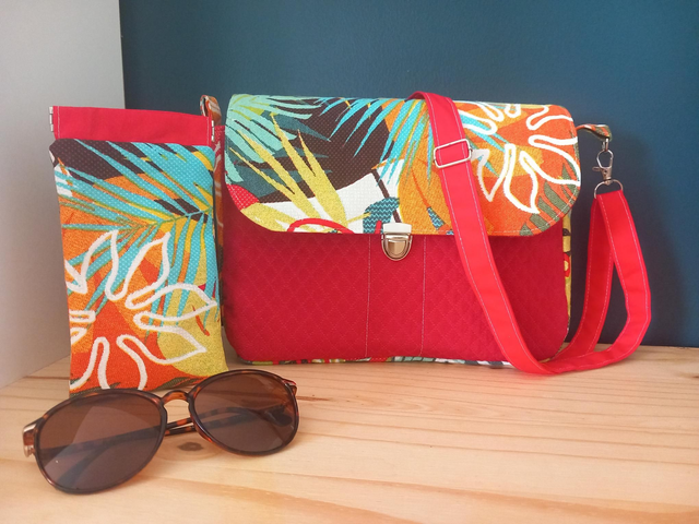 Sac besace + étui à lunettes assorti 