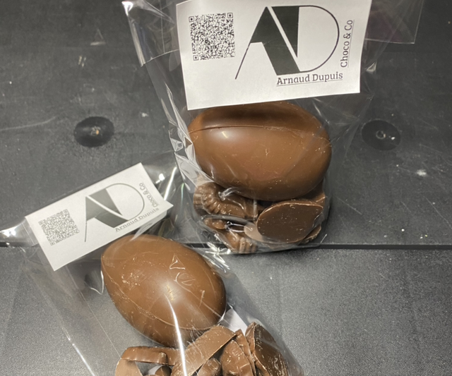 Petit Oeuf de Pâques et friture 80g - noir