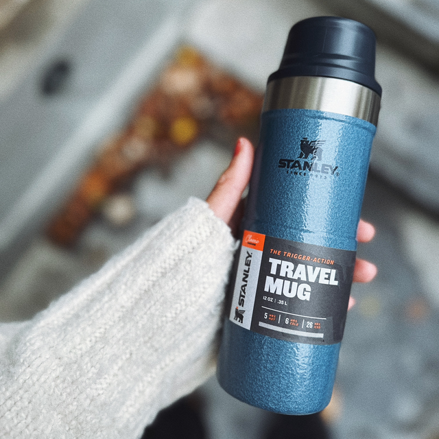 Stanley Trigger-Action Travel Mug 0,35L Hammertone Lake