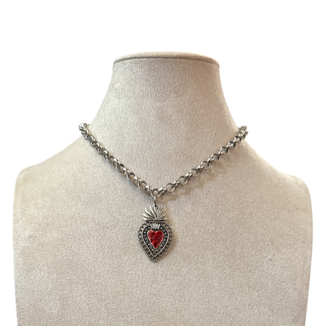 Collana cuore sacro rosso