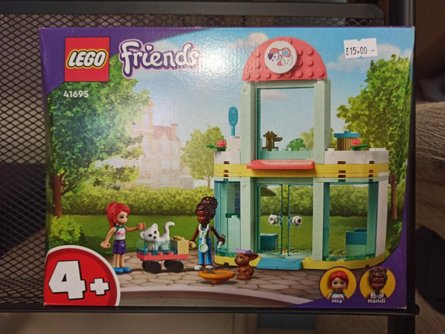 41695 Friends Pet Salon 5702017115160