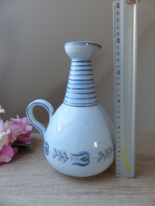 Vase grand pichet cruche en céramique bleu décor floral peint à la main, poterie travail artisanal, cadeau décoration maison thème bleu