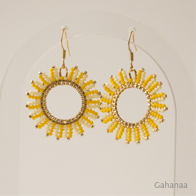 Sarah, boucles d&#039;oreille couleur jaune