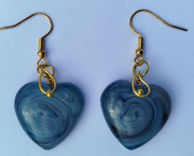 Boucles d'oreilles en résine