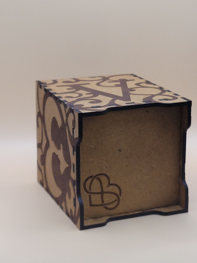 Boite Saint Valentin LOVE Gravée