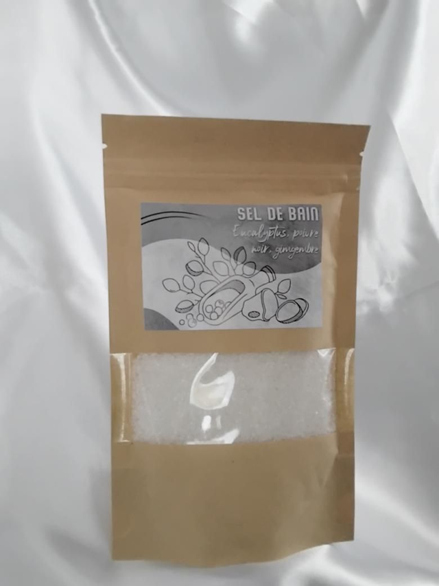 Sel " Eucalyptus, Gingembre et Poivre Noir "