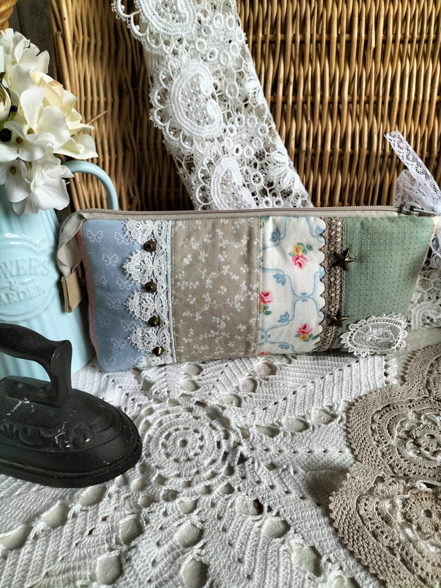 Costureiro Lovely Stiches