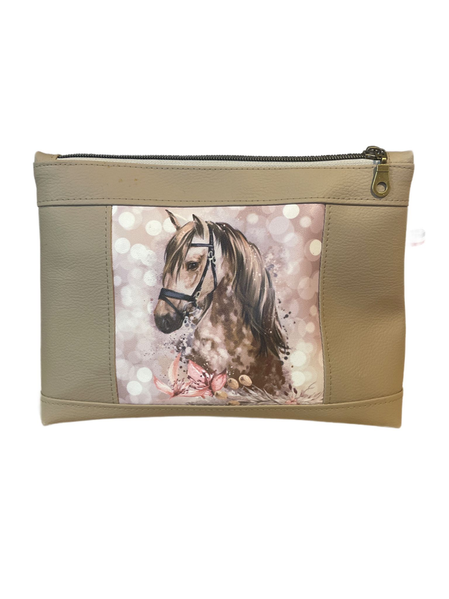 Maxi trousse cheval