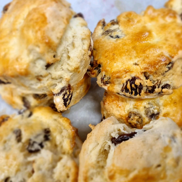 2xGluten &amp; Dairy free Scones