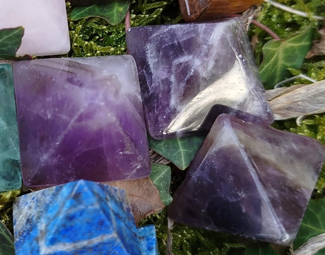 Pyramide Amethyste
