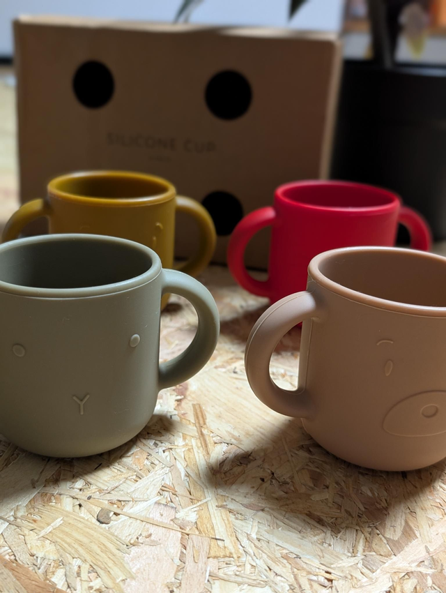 Tasses x4 Liewood - Prix neuf : 39 euros