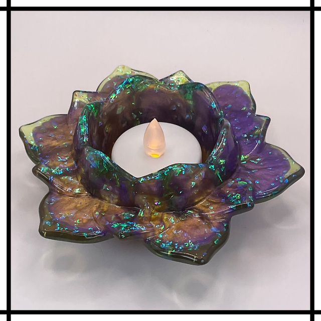 Handmade Resin Lotus Flower Tealight Holder – Suspended Colour - Purple, Green &amp; Gold | Decorative Mindfulness Home Décor - LTH-024
