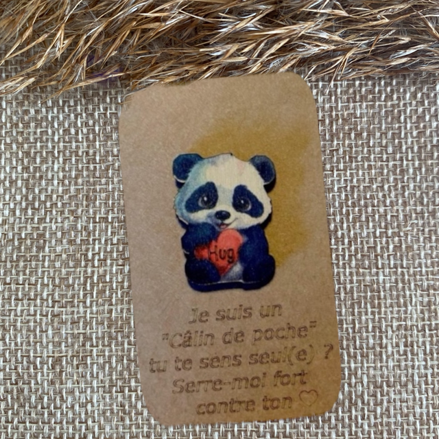 Câlin de poche en bois petit panda 