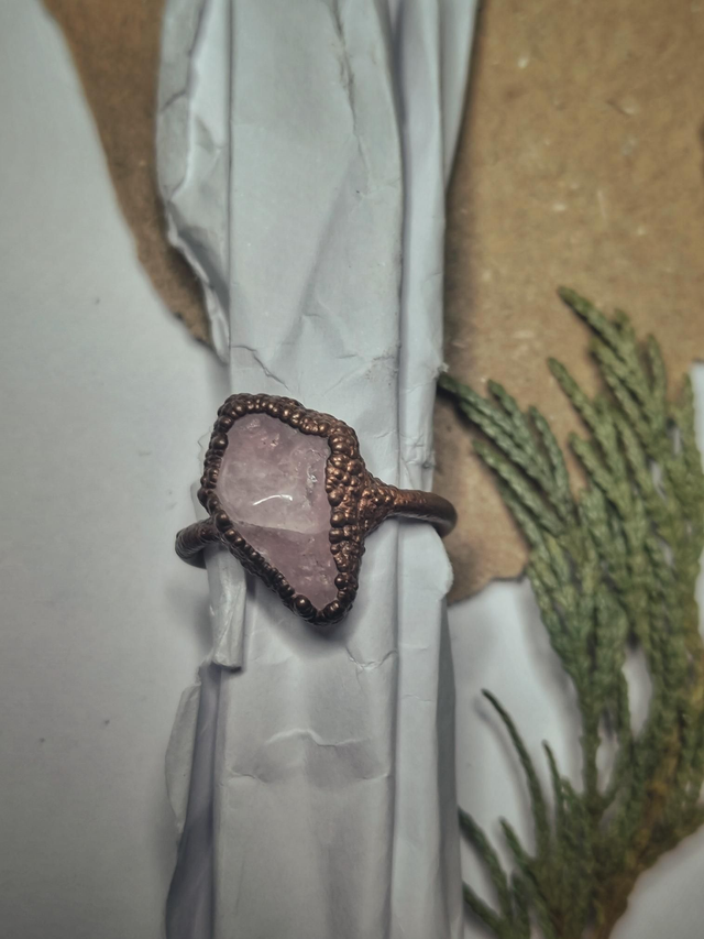 Copper Rose Quartz Ring