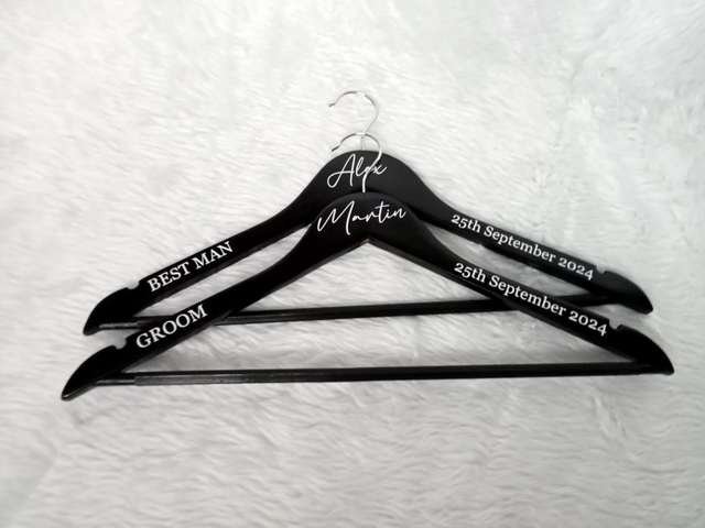 Black hanger