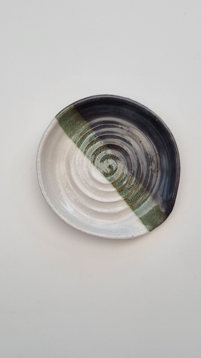 Spoon Holder in Jupiter and White