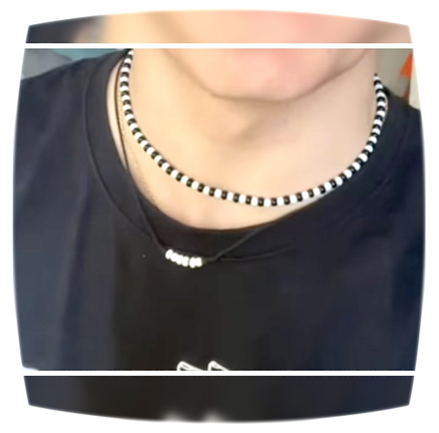 Collier Alex’ Réglable cordon noir et Perles de verre blanches