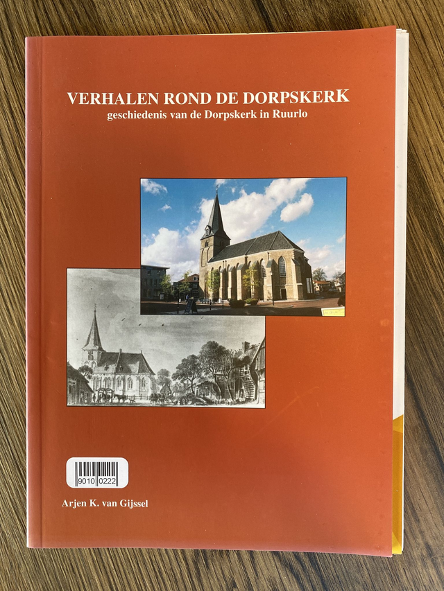 Boek verhalen rond de dorpskerk