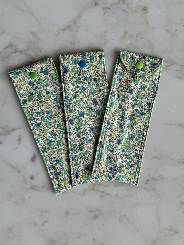 Étui à brosse à dents / ou à couverts