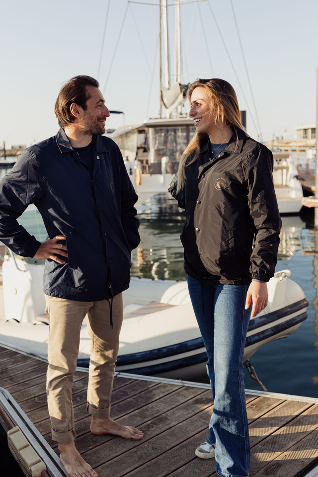 COUPE VENT - LOGO DORÉ