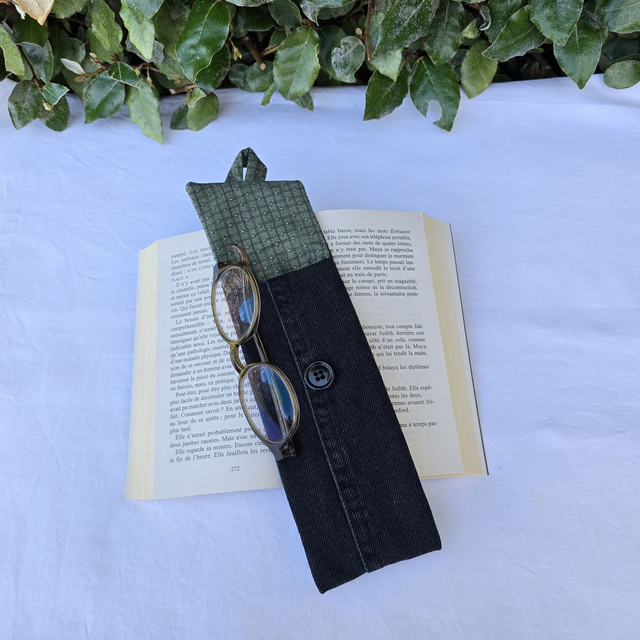 Étui souple à lunettes ,en jean, doublé de tissu coton imprimé