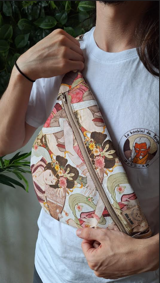 Sacoche banane  " Geisha " / Miss Avahel 